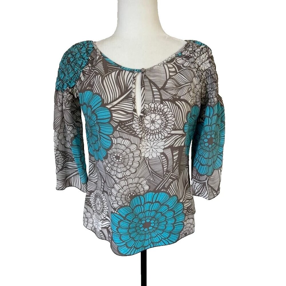 TRINA TURK 100% Silk Top Womens Size Small Gray Blue Floral Smock Bell Sleeves